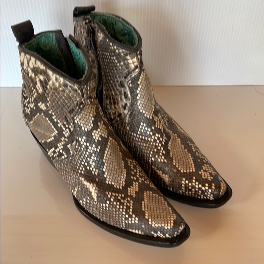 Corral Python Booties Size 7.5 Euc - image 1